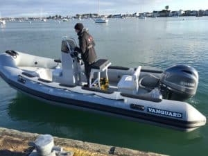 Bateau semi rigide Vanguard DR560