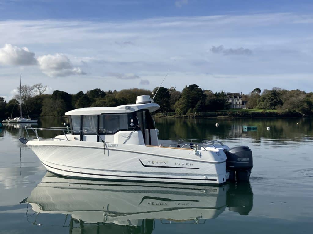JEANNEAU MERRY FISHER 755 MARLIN AVEC 200 CV