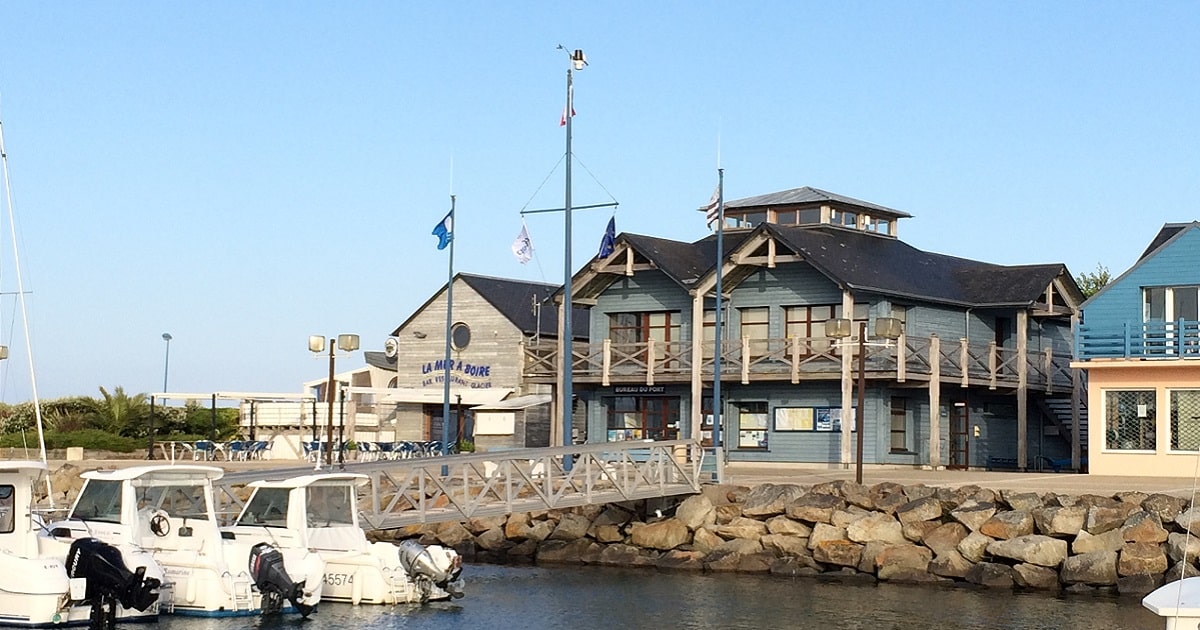 Bureau-du-port.jpg
