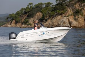 PACIFIC CRAFT 500 OPEN AVEC 50 CV
