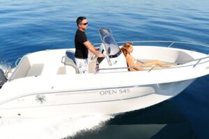PACIFIC CRAFT 545 OPEN AVEC F50 CV