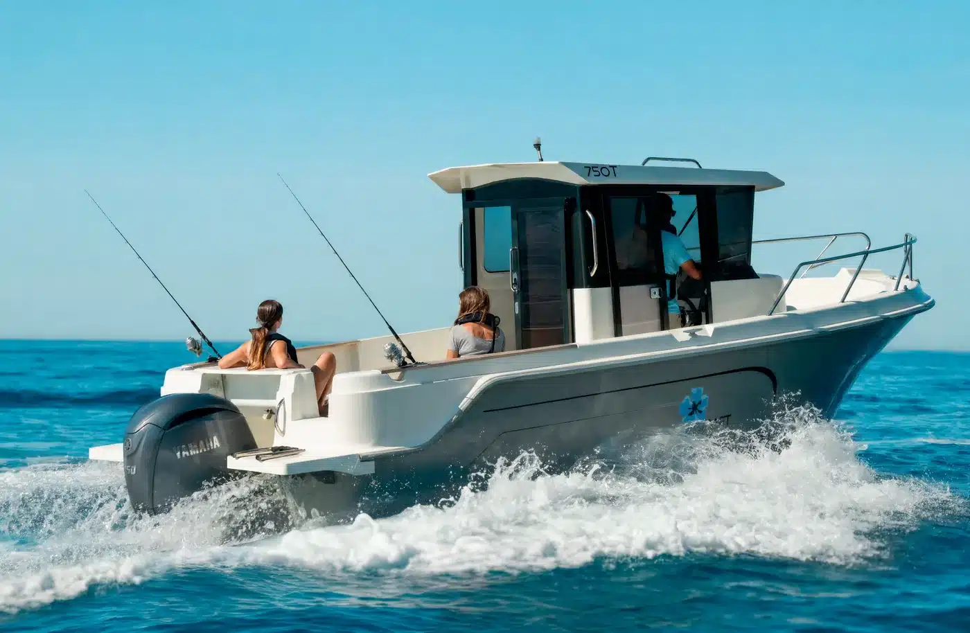 pacific-craft-750-timonier